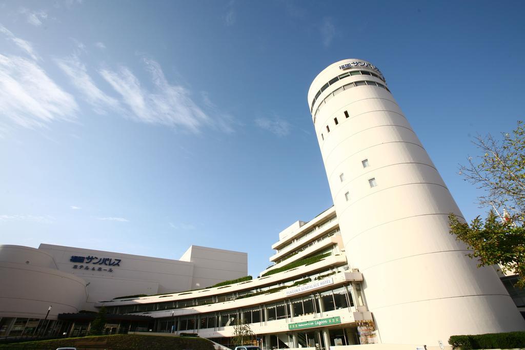 Fukuoka Sun Palace Hotel & Hall Екстериор снимка